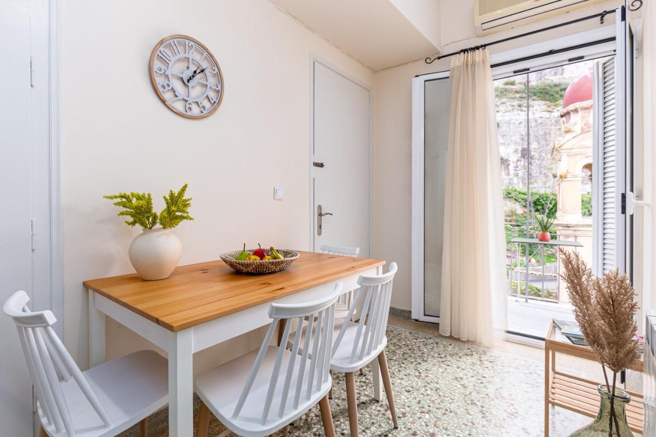 Olivia Guest House コルフ島 エクステリア 写真